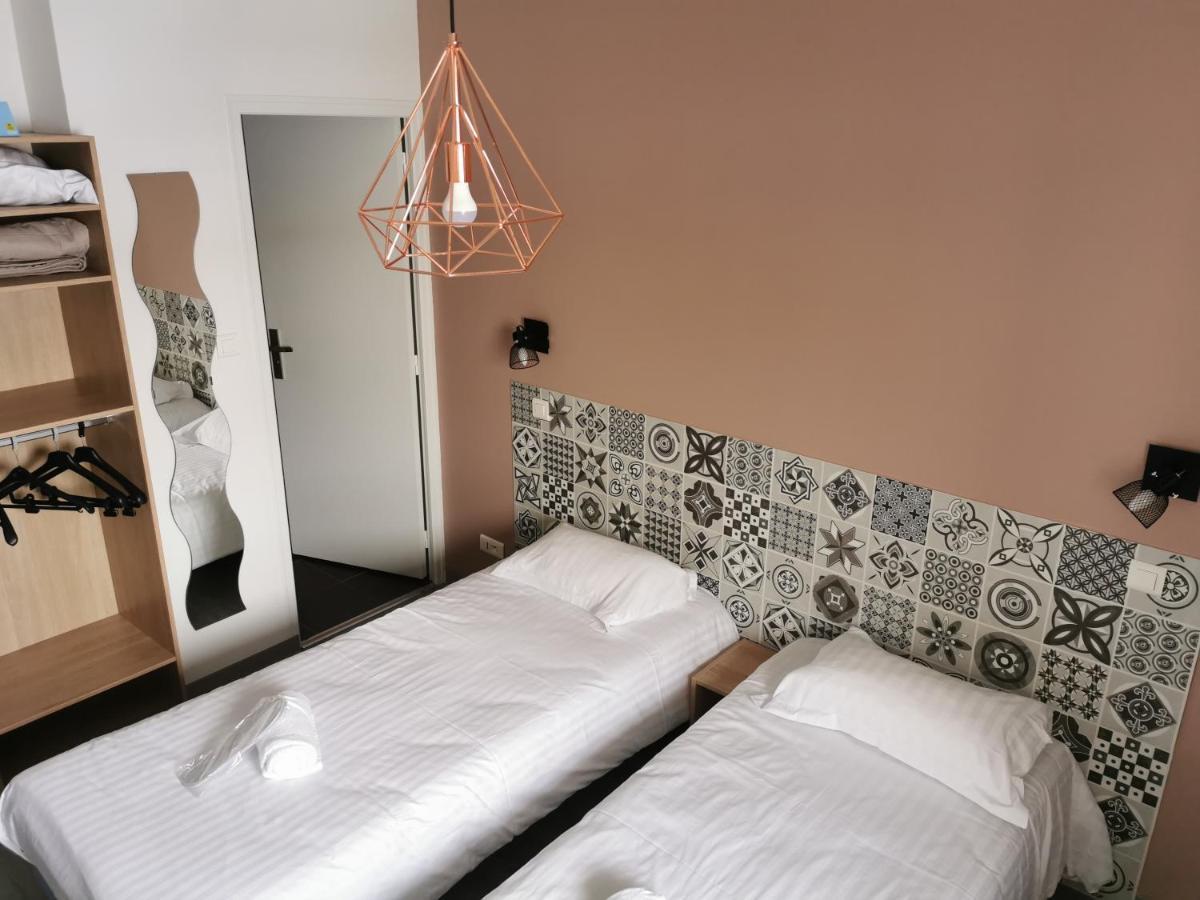 אלאין Logis Hotel- Restaurant La Haie Des Vignes Seminaires Et Evenementiel מראה חיצוני תמונה