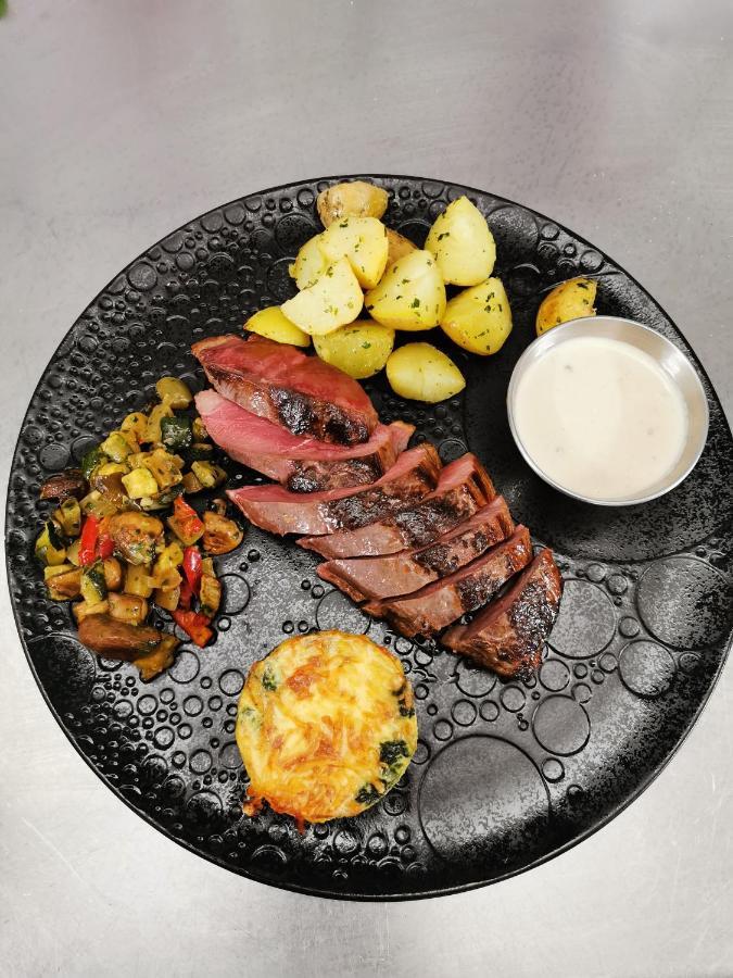 אלאין Logis Hotel- Restaurant La Haie Des Vignes Seminaires Et Evenementiel מראה חיצוני תמונה