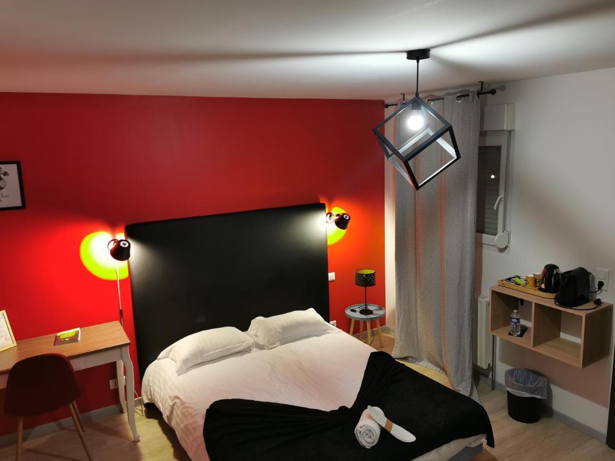 אלאין Logis Hotel- Restaurant La Haie Des Vignes Seminaires Et Evenementiel מראה חיצוני תמונה