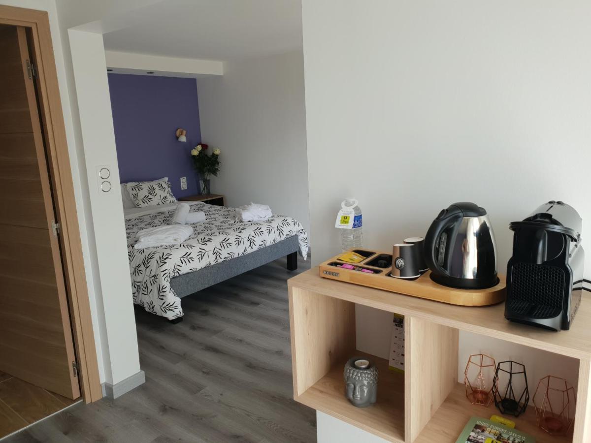 אלאין Logis Hotel- Restaurant La Haie Des Vignes Seminaires Et Evenementiel מראה חיצוני תמונה